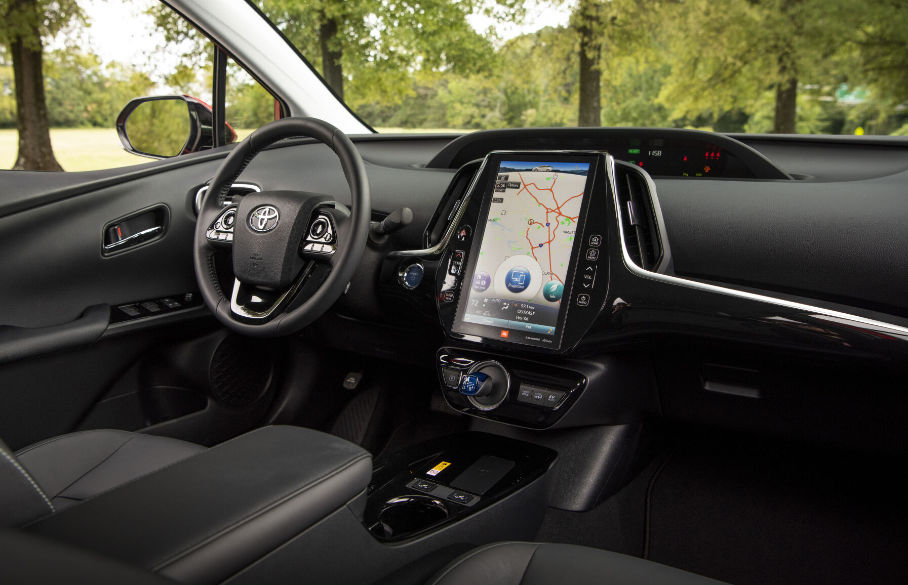 2021_Prius_Prime_Red_029.jpg